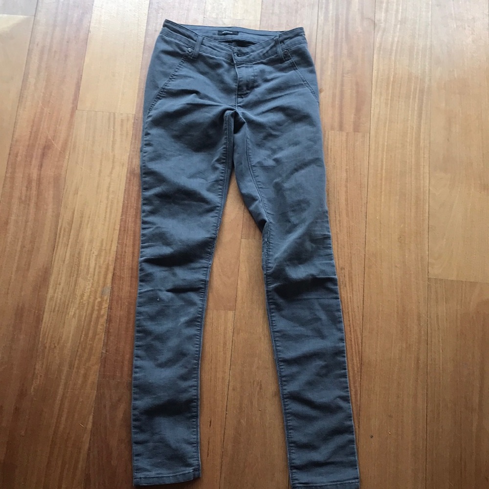 Martha grey skinny pants